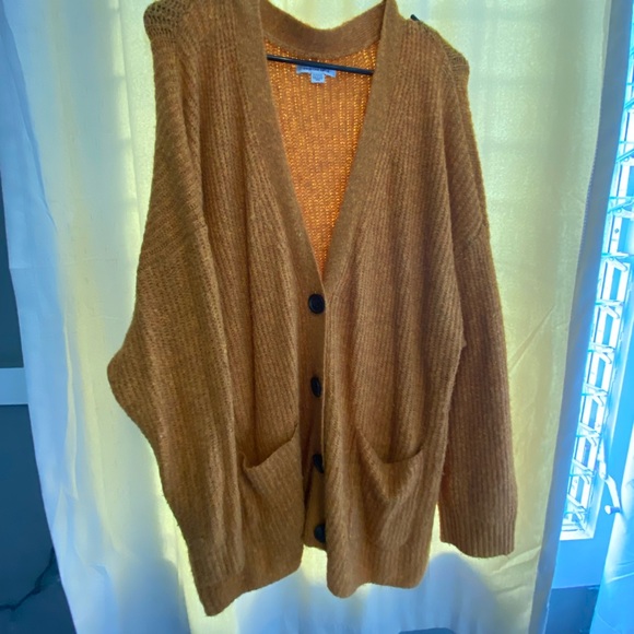 American Eagle Outfitters Sweaters - American Eagle burnt orange knit cardigan.